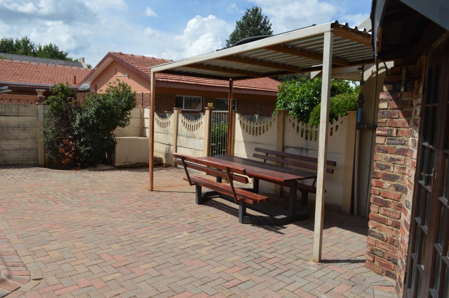 4 Bedroom Property for Sale in Stilfontein Ext 4 North West